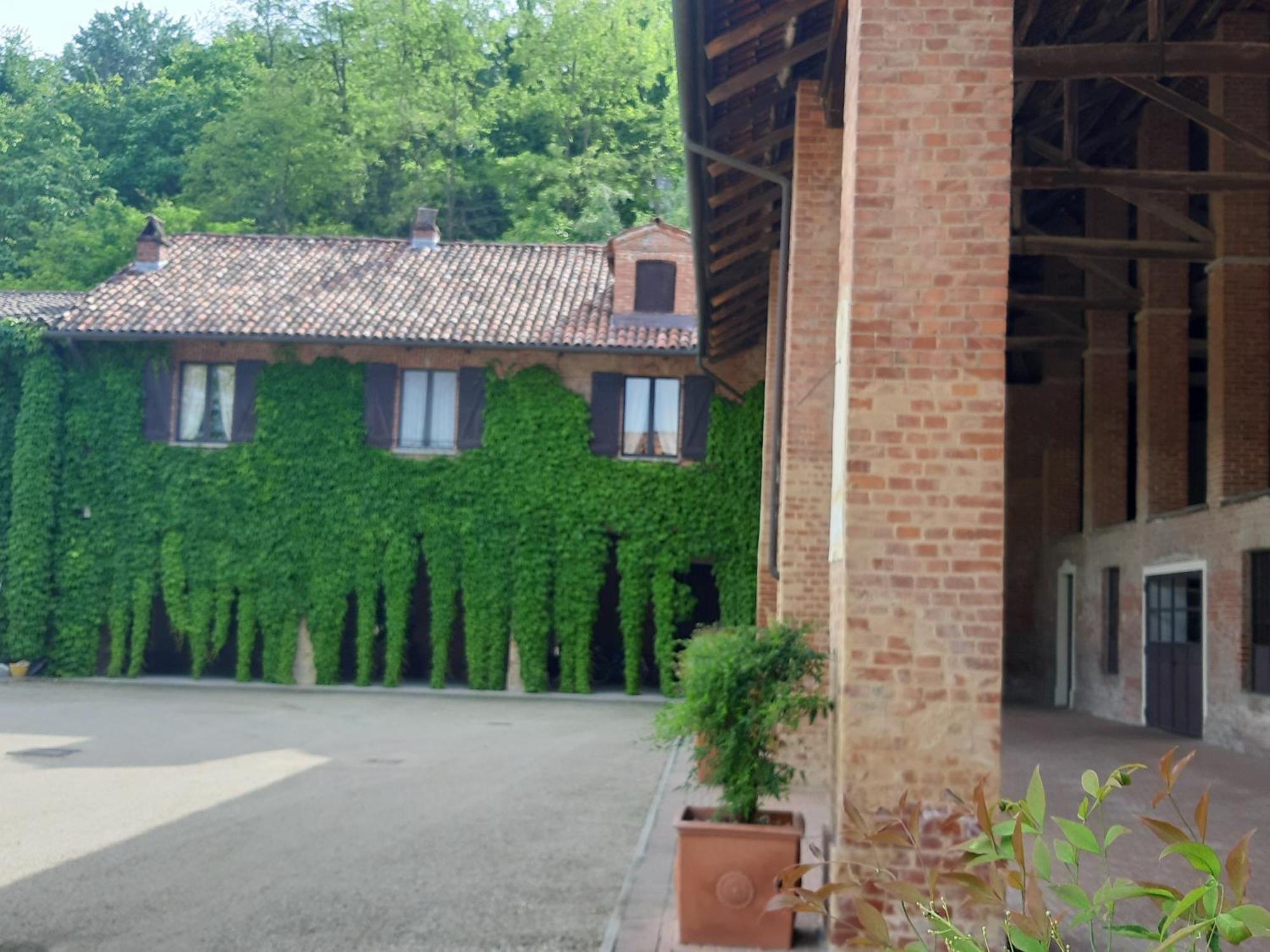 Marchesi Incisa Winery Lodge Rocchetta Tanaro Luaran gambar