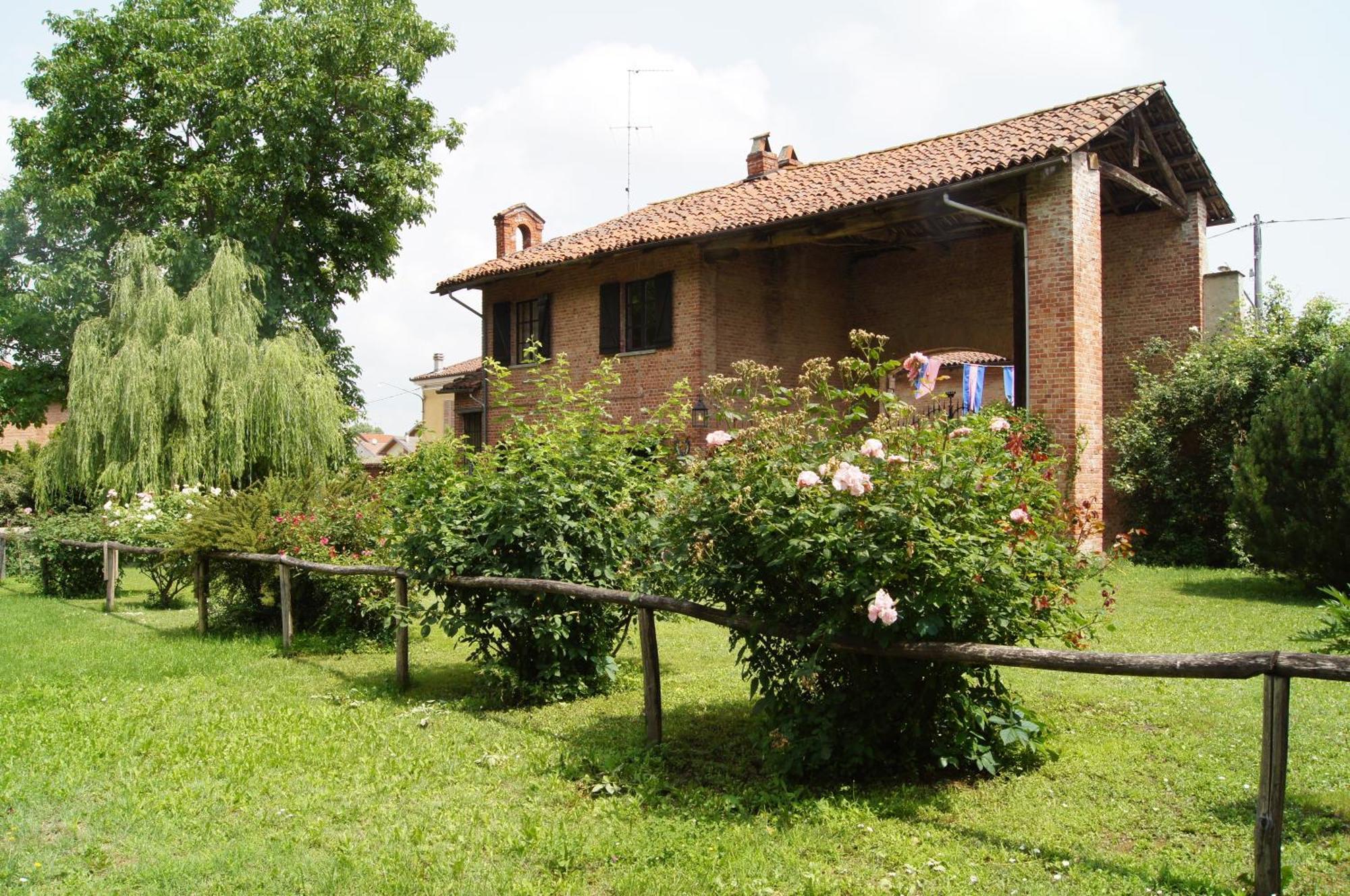 Marchesi Incisa Winery Lodge Rocchetta Tanaro Luaran gambar